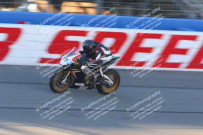 media/Jan-21-2022-Fastrack Riders (Fri) [[90b5309cc6]]/Level 4/Session 1 Front Straight/